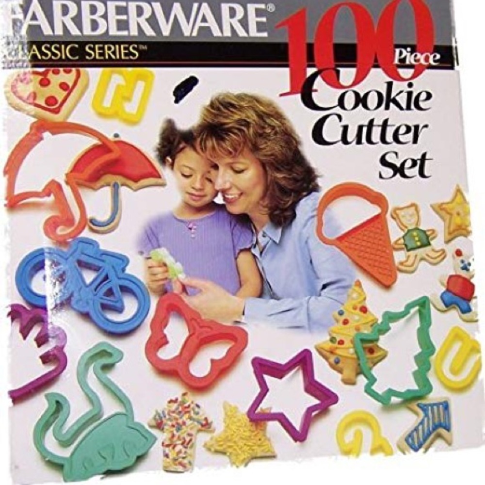 NEW Farberware 100 pc 🍪 Cookie Cutter Set Classic
